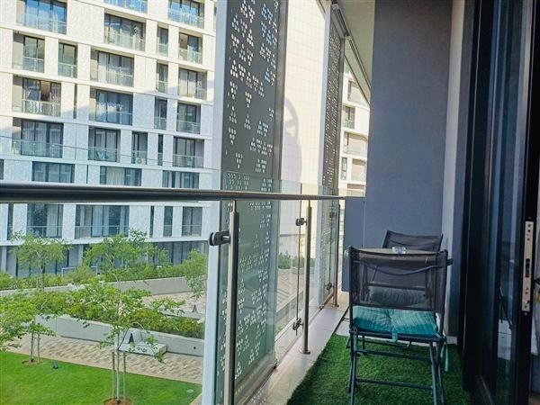 1 Bedroom Property for Sale in Waterfall Gauteng