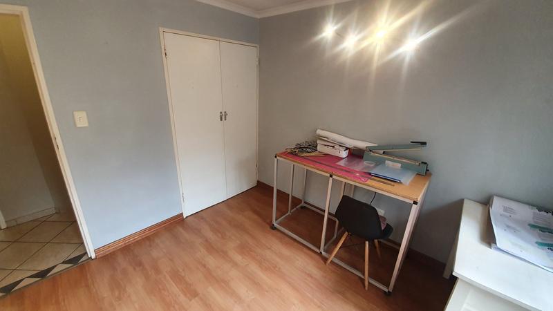 4 Bedroom Property for Sale in Doornpoort Gauteng