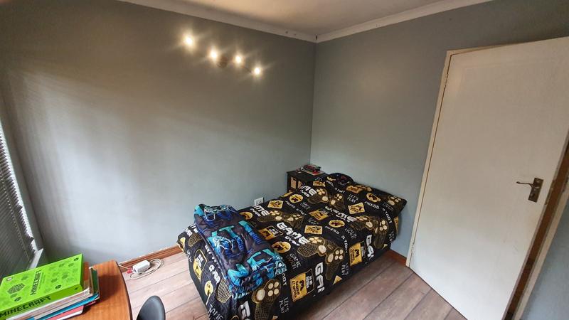 4 Bedroom Property for Sale in Doornpoort Gauteng