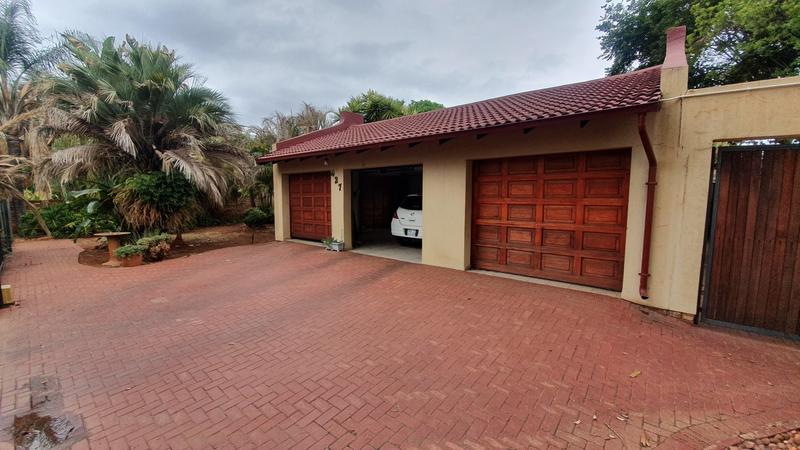 4 Bedroom Property for Sale in Doornpoort Gauteng