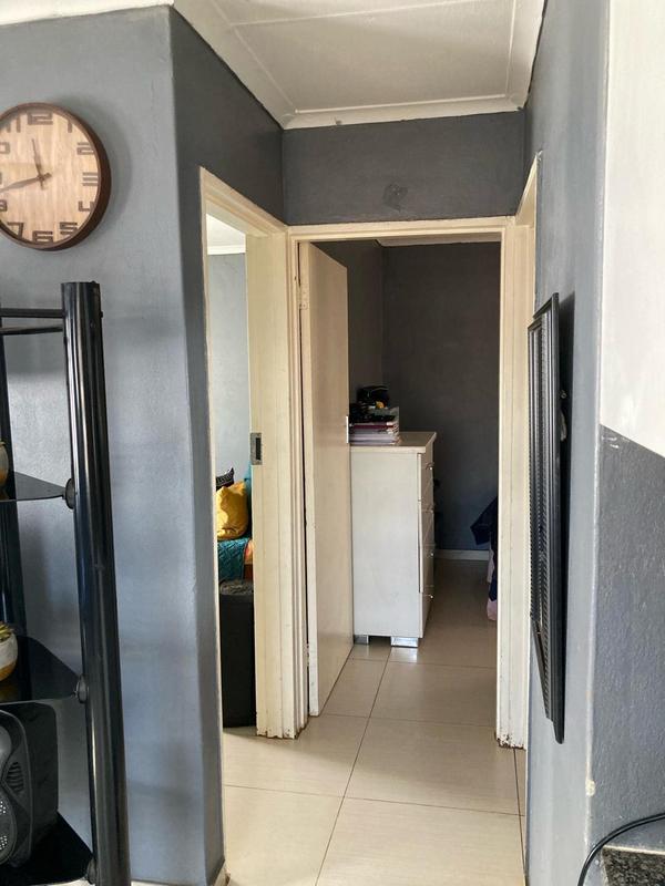2 Bedroom Property for Sale in Windmill Park Gauteng