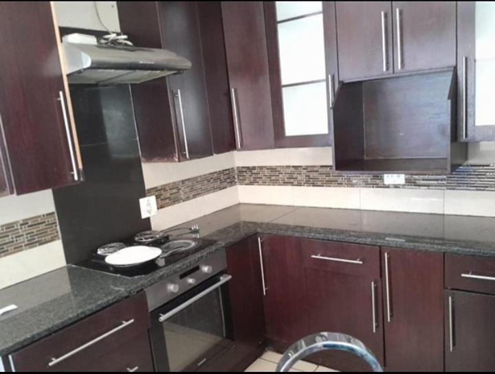 To Let 4 Bedroom Property for Rent in Bloubosrand Gauteng