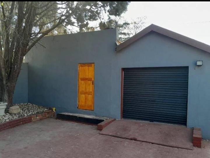 To Let 4 Bedroom Property for Rent in Bloubosrand Gauteng