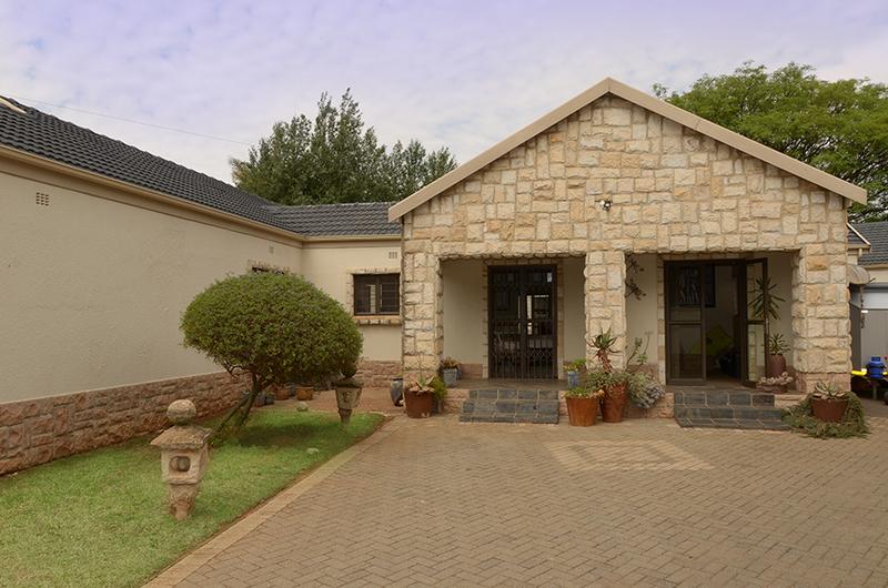 4 Bedroom Property for Sale in Green Hills Gauteng