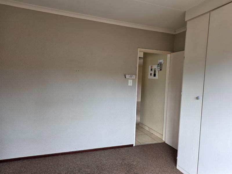 3 Bedroom Property for Sale in Noordheuwel Gauteng