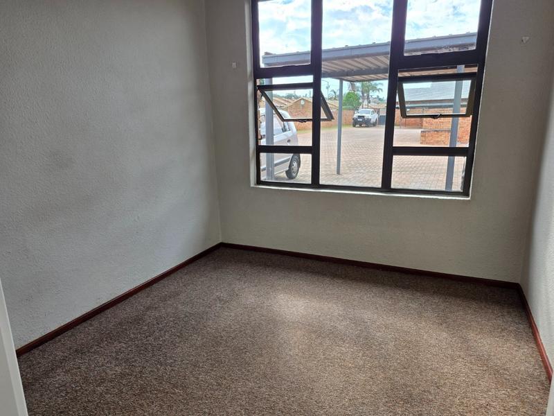 3 Bedroom Property for Sale in Noordheuwel Gauteng