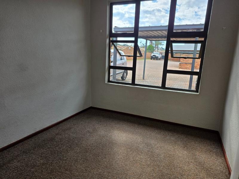 3 Bedroom Property for Sale in Noordheuwel Gauteng