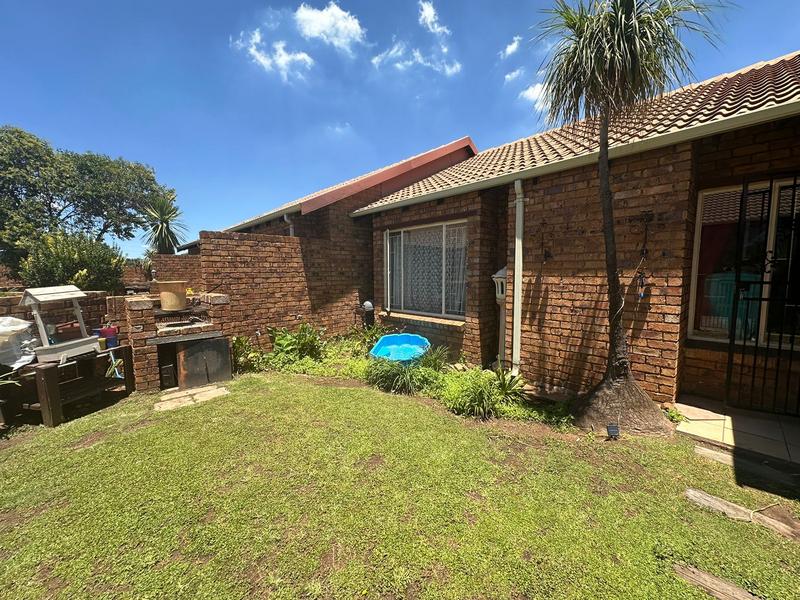 To Let 3 Bedroom Property for Rent in Dalpark Ext 1 Gauteng