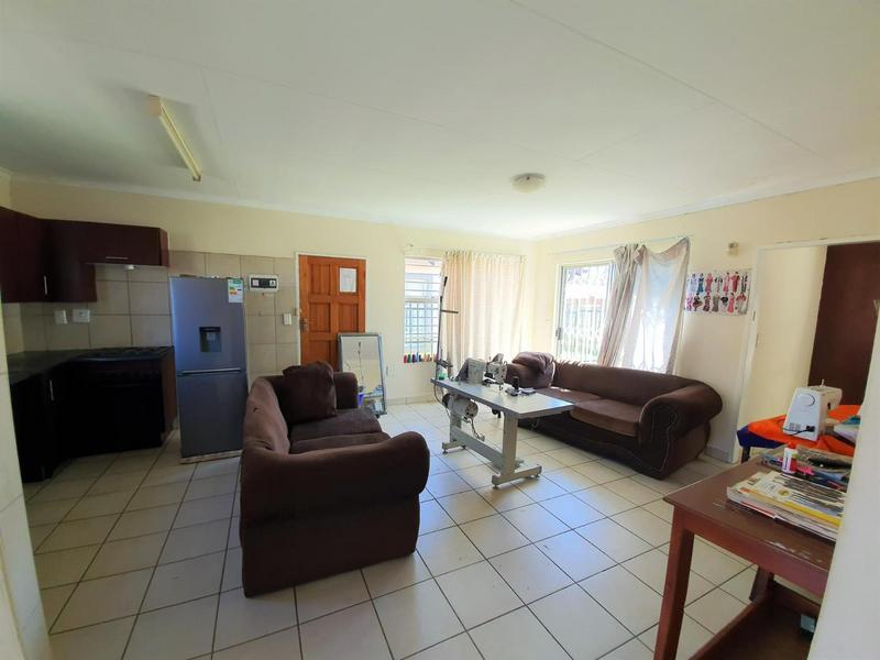 3 Bedroom Property for Sale in Karenpark Gauteng