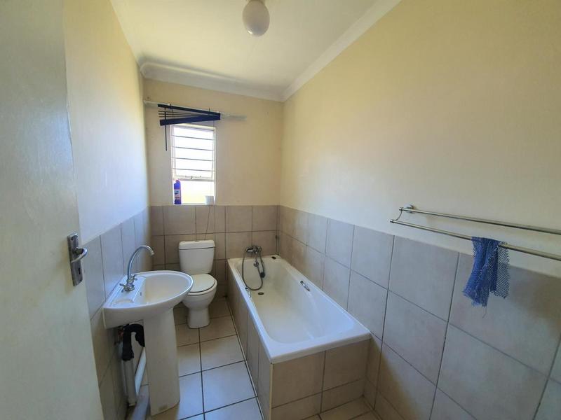 3 Bedroom Property for Sale in Karenpark Gauteng