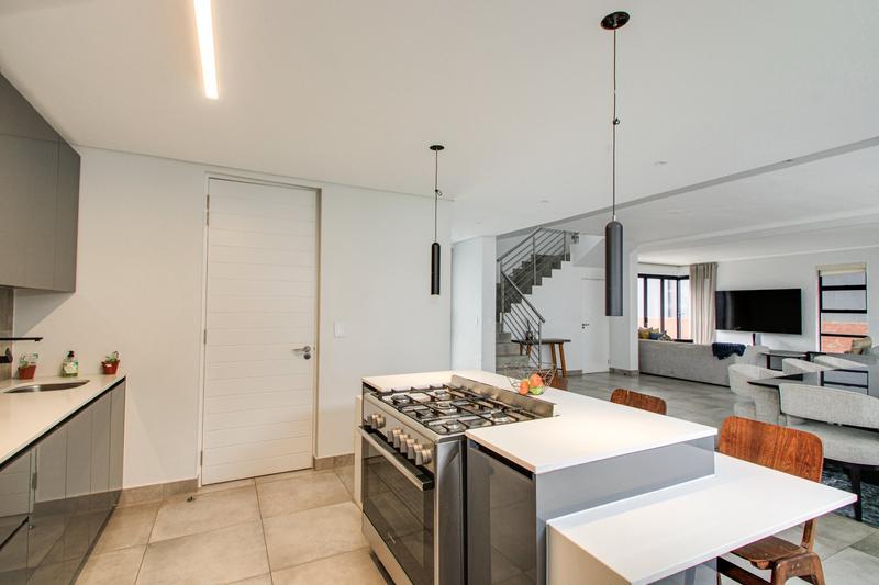4 Bedroom Property for Sale in Bryanston Gauteng