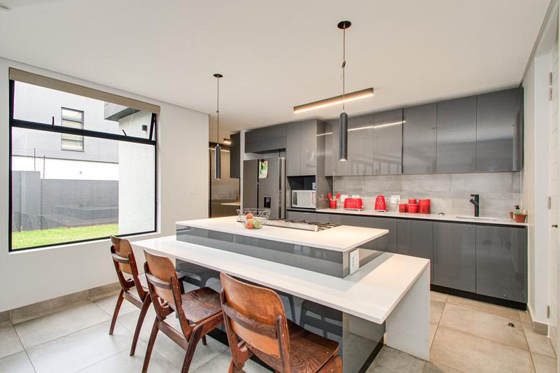 4 Bedroom Property for Sale in Bryanston Gauteng