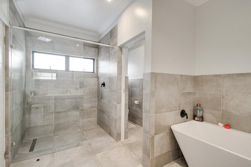 4 Bedroom Property for Sale in Bryanston Gauteng