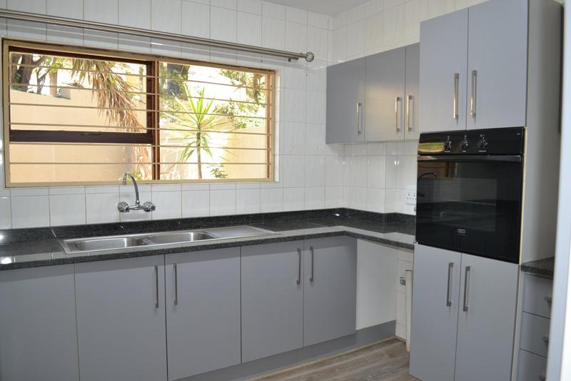To Let 3 Bedroom Property for Rent in Kenmare Gauteng