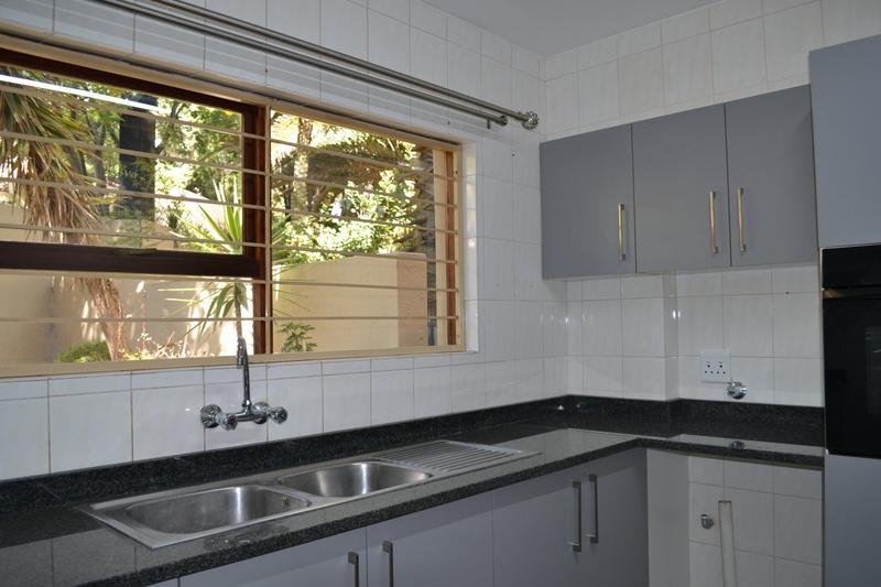 To Let 3 Bedroom Property for Rent in Kenmare Gauteng