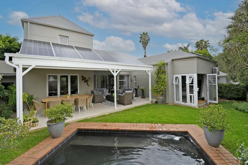 To Let 3 Bedroom Property for Rent in Magaliessig Gauteng