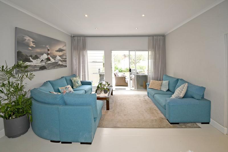 To Let 3 Bedroom Property for Rent in Magaliessig Gauteng