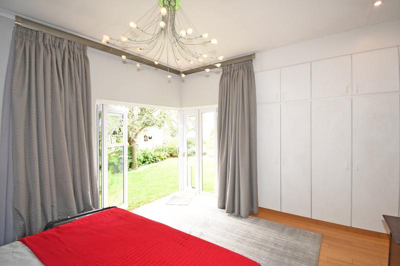 To Let 3 Bedroom Property for Rent in Magaliessig Gauteng