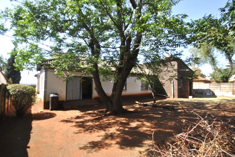 4 Bedroom Property for Sale in Dawn Park Gauteng