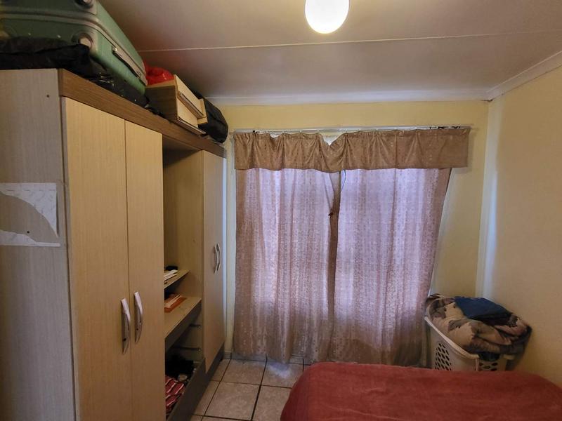 2 Bedroom Property for Sale in Mapleton A H Gauteng