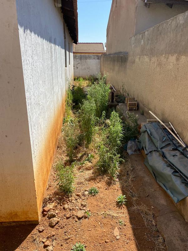 3 Bedroom Property for Sale in Spruit View Gauteng