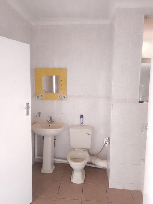 2 Bedroom Property for Sale in Windsor Gauteng