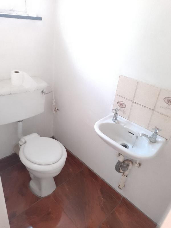 2 Bedroom Property for Sale in Windsor Gauteng