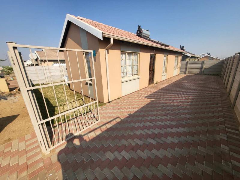 3 Bedroom Property for Sale in Sky City Gauteng