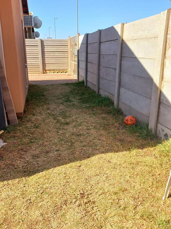 3 Bedroom Property for Sale in Sky City Gauteng