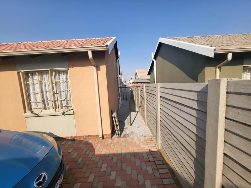3 Bedroom Property for Sale in Sky City Gauteng