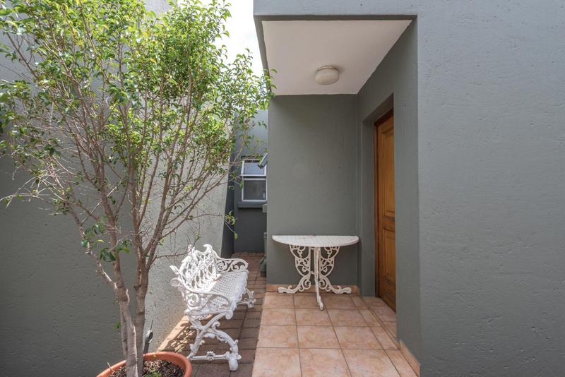 3 Bedroom Property for Sale in Bedfordview Gauteng
