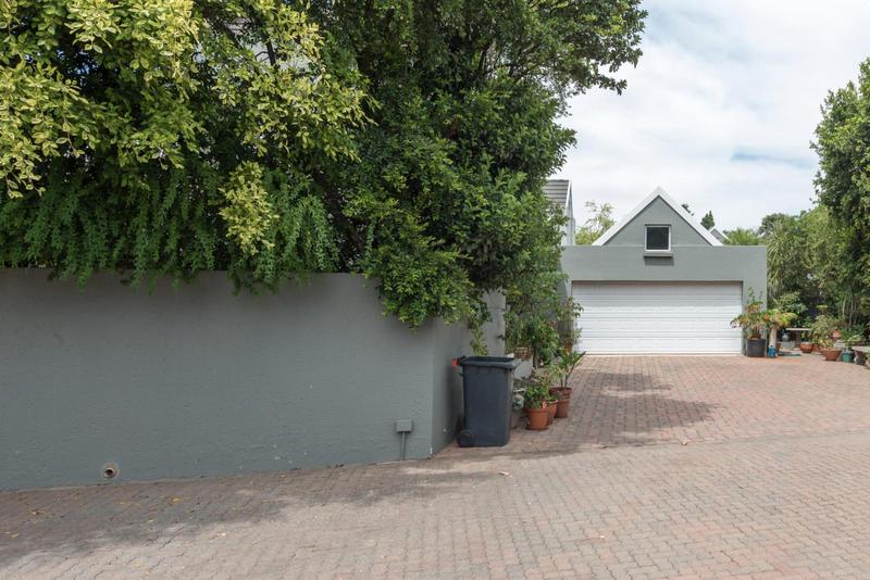 3 Bedroom Property for Sale in Bedfordview Gauteng