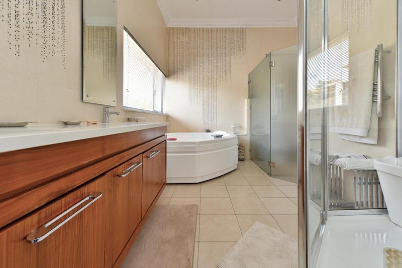 4 Bedroom Property for Sale in Bedfordview Gauteng