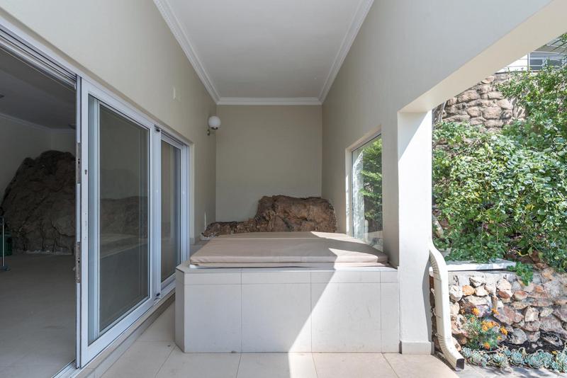 4 Bedroom Property for Sale in Bedfordview Gauteng