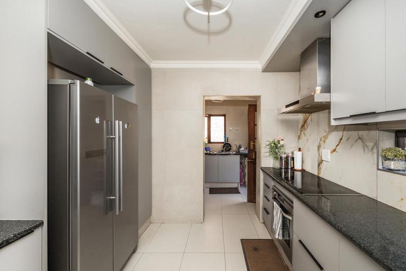 4 Bedroom Property for Sale in Bedfordview Gauteng