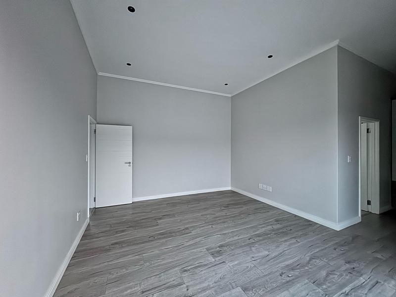 3 Bedroom Property for Sale in Bedfordview Gauteng