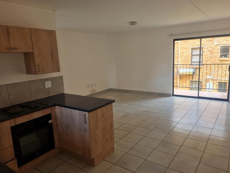 To Let 3 Bedroom Property for Rent in Groblerpark Gauteng