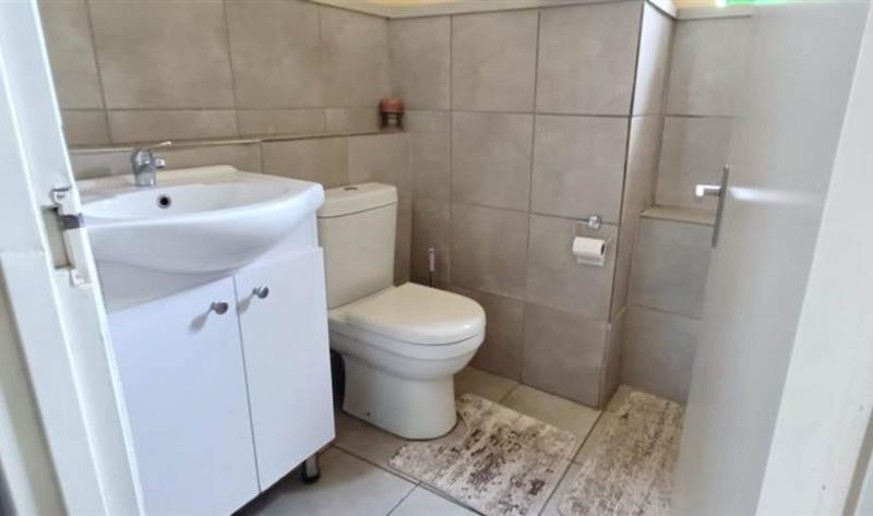 2 Bedroom Property for Sale in Fleurhof Gauteng