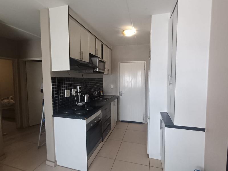 2 Bedroom Property for Sale in Fleurhof Gauteng