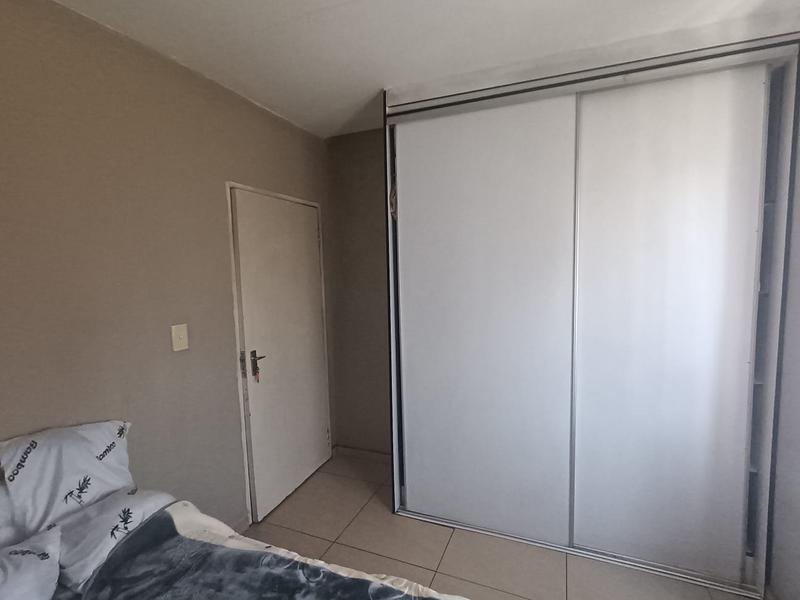 2 Bedroom Property for Sale in Fleurhof Gauteng