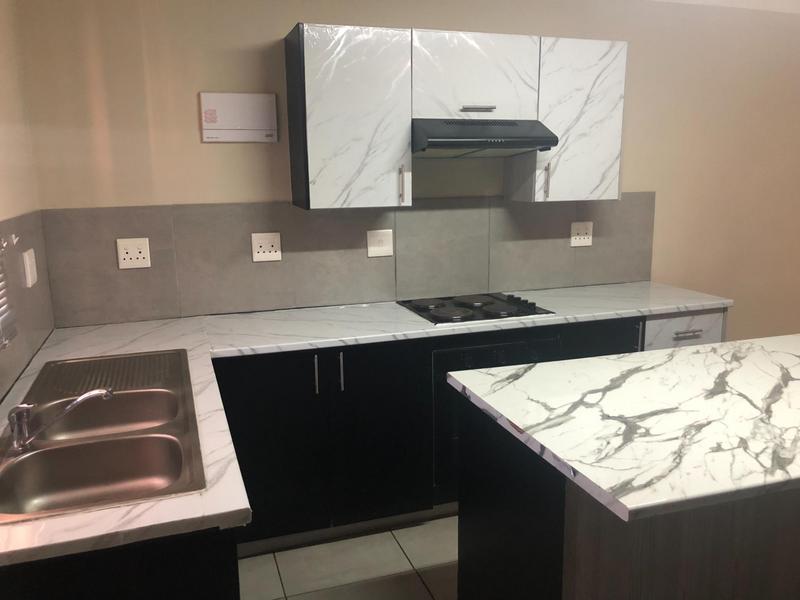 2 Bedroom Property for Sale in Florida Gauteng