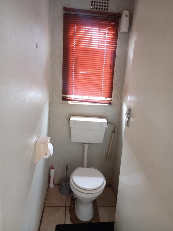 3 Bedroom Property for Sale in Protea Glen Gauteng