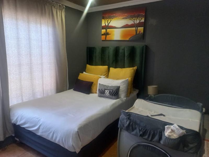 2 Bedroom Property for Sale in Protea Glen Gauteng