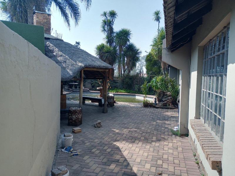 2 Bedroom Property for Sale in Springs Gauteng
