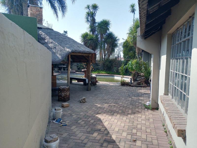 2 Bedroom Property for Sale in Springs Gauteng