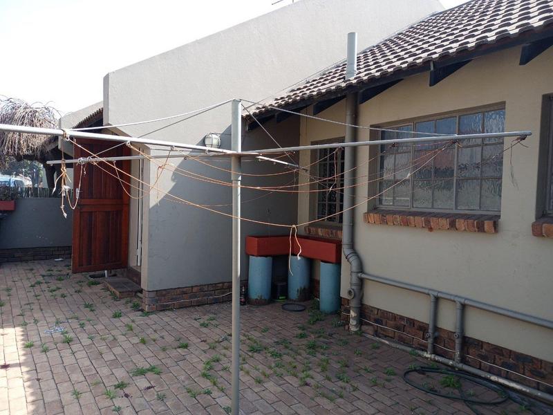 2 Bedroom Property for Sale in Springs Gauteng