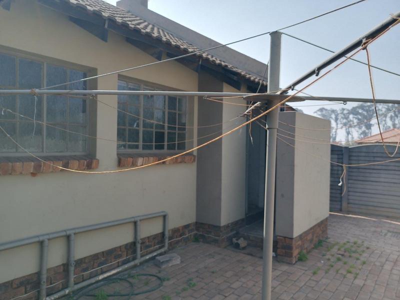 2 Bedroom Property for Sale in Springs Gauteng