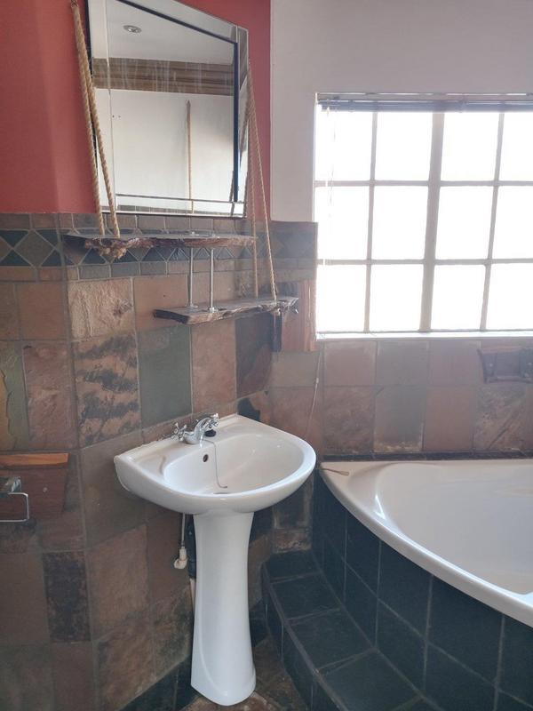 2 Bedroom Property for Sale in Springs Gauteng