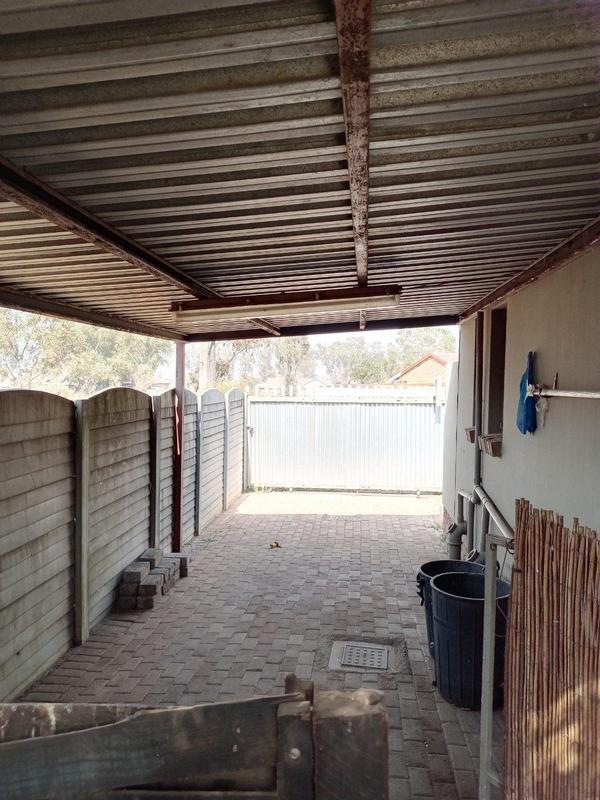 2 Bedroom Property for Sale in Springs Gauteng