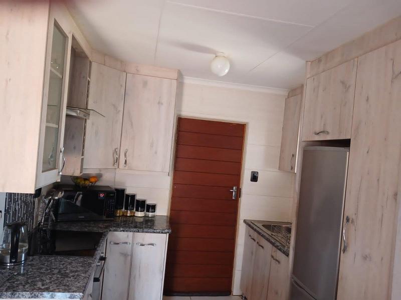 2 Bedroom Property for Sale in Sky City Gauteng